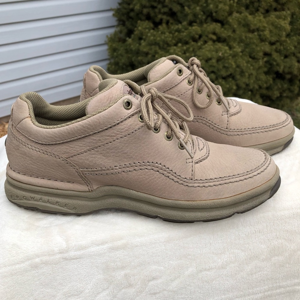 Rockport Sz 8N Women’s Beige Prowalker World Tour
